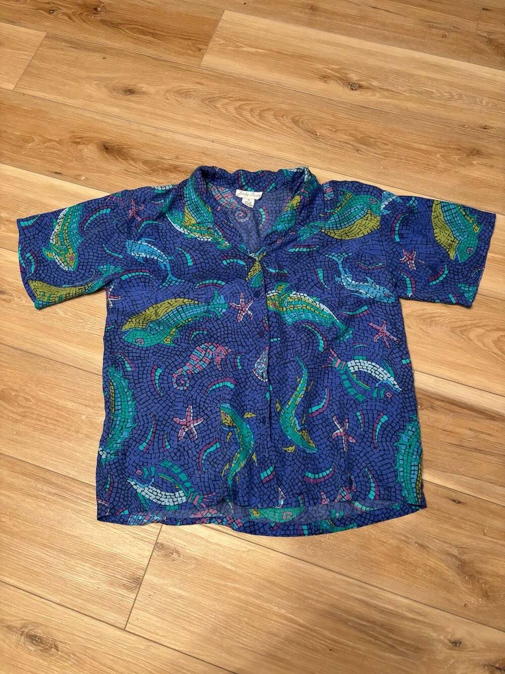 Lady Bear Vintage 100% Silk Coastal Mosaic Print Camp Shirt with Seahorse and Fi